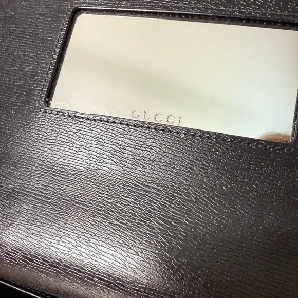 Chain Wallet with Gucci Script with dust cover and box. Like new! Current style! - Picture 8 of 10